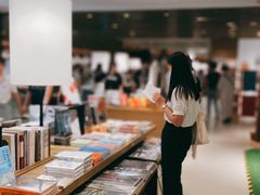 -茑屋书店(天目里店)