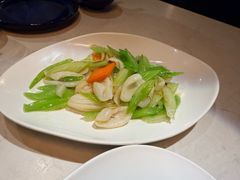 -荟廷·晶萃(陆家嘴尚悦湾店)