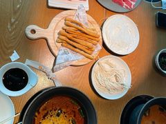 -呷哺呷哺(融创茂店)