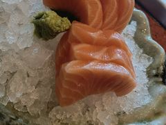 三文鱼背刺身-小山日本料理(兴业太古汇店)