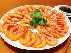 白灼沙鲈虾-临江酒店-中餐厅