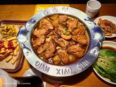-钳小厨疯味1987肉蟹煲(美一城广场店)