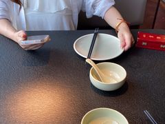 -蝴蝶里·粤菜·点心(滨江龙湖店)