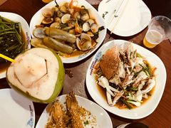 -班赞海鲜市场胖阿姨加工点