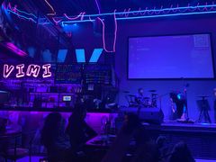 -vimi便利店酒吧