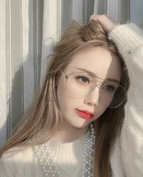 -INSTYLE·SALON