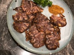 -衡哥肉铺