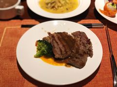 -武汉世茂希尔顿酒店·汇·全日餐厅