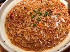 阿婆烧的手工苕粉-吃饭皇帝大(解放西路店)