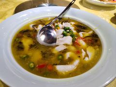美味酸菜鱼-金百万烤鸭店(良乡店)