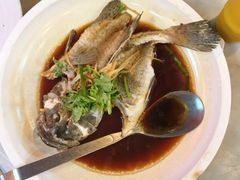 -大树下海鲜饭店