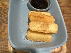 -蜜桃餐厅·伴山(湖滨商业街店)