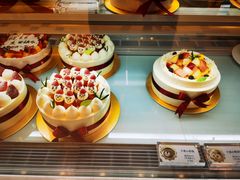 -花花卷卷·鲜食蛋糕(静安久光百货店)
