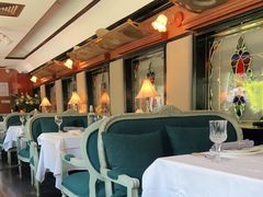 -火车头法国西餐厅