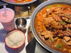 -徐记小怪兽肉蟹煲(中央大街店)
