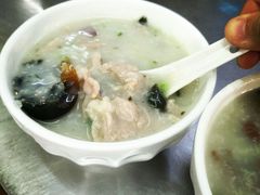 皮蛋瘦肉粥-源记肠粉(华贵路店)