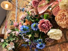 -FLOVIE FLORIST CAFE