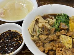 炖萝卜-钟太怪噜(小吃街店)