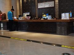 -盛彼得温泉度假酒店