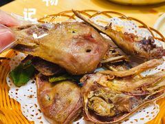 -聚汇三少·龙虾·中餐厅(莫邪路新天地店)
