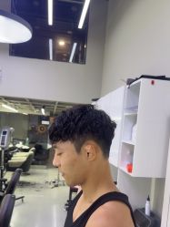 -尤司男士国潮理发馆
