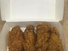 -麦当劳(新城市广场店)