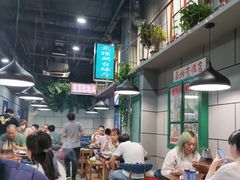 -超越炭火牛蛙火锅鸡(河东店)