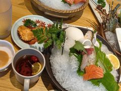 -花和海鲜自助(梅江店)