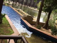 -三亚湾海居铂尔曼度假酒店