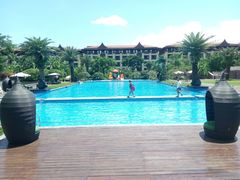 -西双版纳融创皇冠假日度假酒店