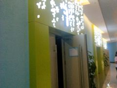 -佳影巨幕影城(萝岗香雪锐丰广场店)