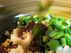 -叶伟胡辣壳面(两路口店)