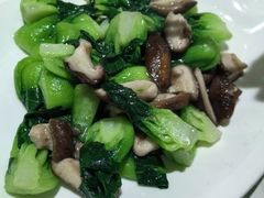 -嘉厨小馆(宜山路店)