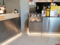 -麦当劳(展览路店)