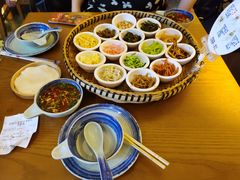 -包整·丝娃娃(一览甲秀楼风景店)