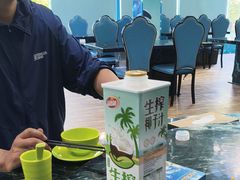 -小海豚•老字号海鲜餐厅(天涯店)