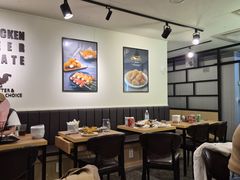-BHC炸鸡(明洞总店)