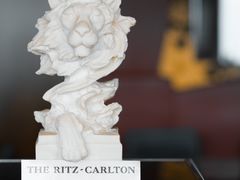 -深圳星河丽思卡尔顿酒店