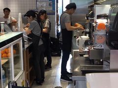 -CoCo都可(湖滨银泰店B区店)