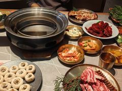 -草家酱蟹炭火烤肉店(珲春南路一店)