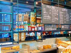 -麦田工坊(月湖店)