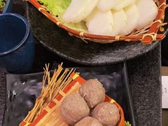 -湊湊火锅·茶憩(打浦桥日月光店)