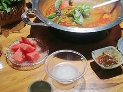 -老凯俚酸汤鱼(鸿通城店)