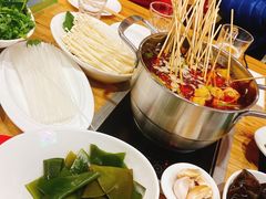 -洪忠涮烤王(嵩山路店)