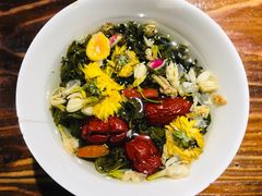 -功夫小龙虾·烧烤·江湖菜(金沙洲店)