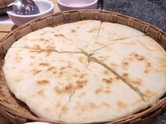 丽江粑粑-阿婆情腊排骨火锅(金虹路店)