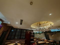 -万记麻辣烫国展总店
