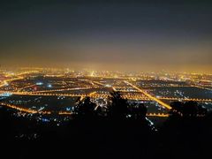 -鬼笑石后山停车场