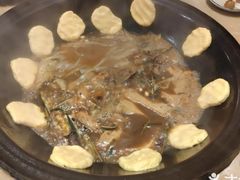 -万里闯关东铁锅炖菜馆(高新旗舰店)