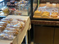 面包甜点陈列柜-爱纶蛋糕(山东路店)